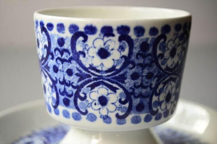 ARABIA製デミタスカップ4客フィンランド ヴィンテージフィンランド製デミタスカップ 洗練デザイン