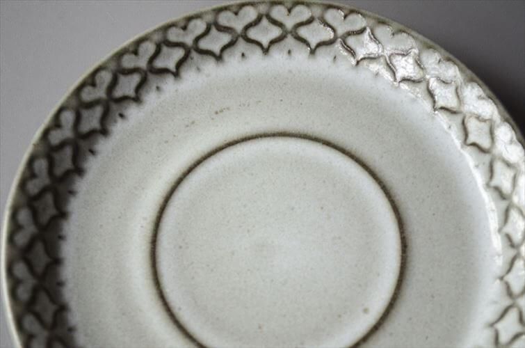 デンマーク製アンティークカップソーサー ハートモチーフ