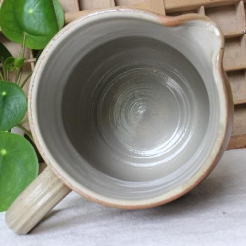 フランス製ヴィンテージ、素朴な手作りピッチャー