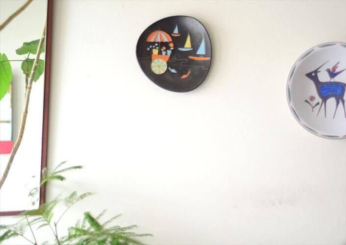 ドイツ製 ヴィンテージ 陶板 花とヨットと小鳥の壁掛けアート