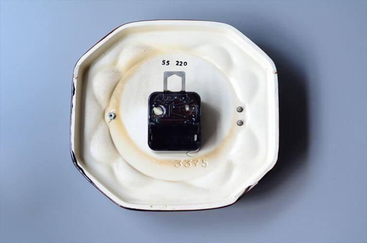 ドイツ製DUGENAのフローラル陶器壁時計