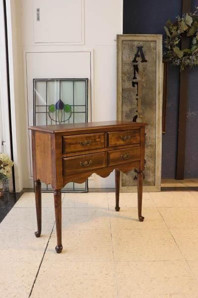 メイプル製ヴィンテージコンソールテーブル｜小ぶりな2ドロワー