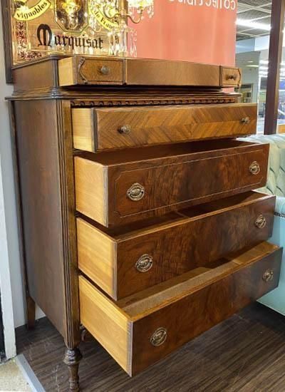 イギリス　ロイズアンティークス　トールボーイ ブラウン木製チェスト トールボーイ | ロイズ・アンティークス | ヨーロッパの