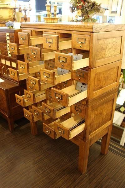 値下げ！古い作業台　テーブル　引出し２杯　アンティーク 古い作業台 テーブル 引出し2杯 アンティーク 作業台/テーブル