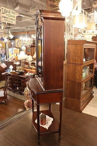 鍵付きシェラトン様式キャビネット｜英国製マホガニーのガラス収納家具