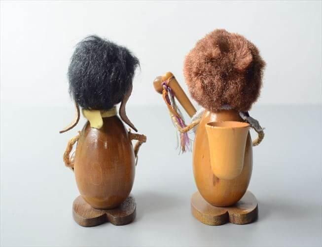 ヴィンテージドイツ製木製イヌフィギュア 音楽の楽しい癒し