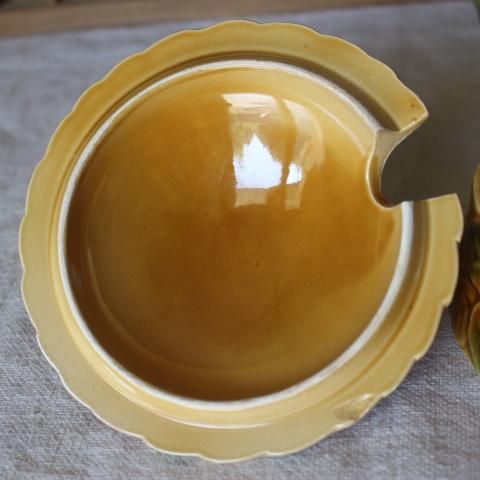 バルボティーヌ　花形のポット　つまみは花弁 バルボティーヌ 花形のポット つまみは花弁 美術品