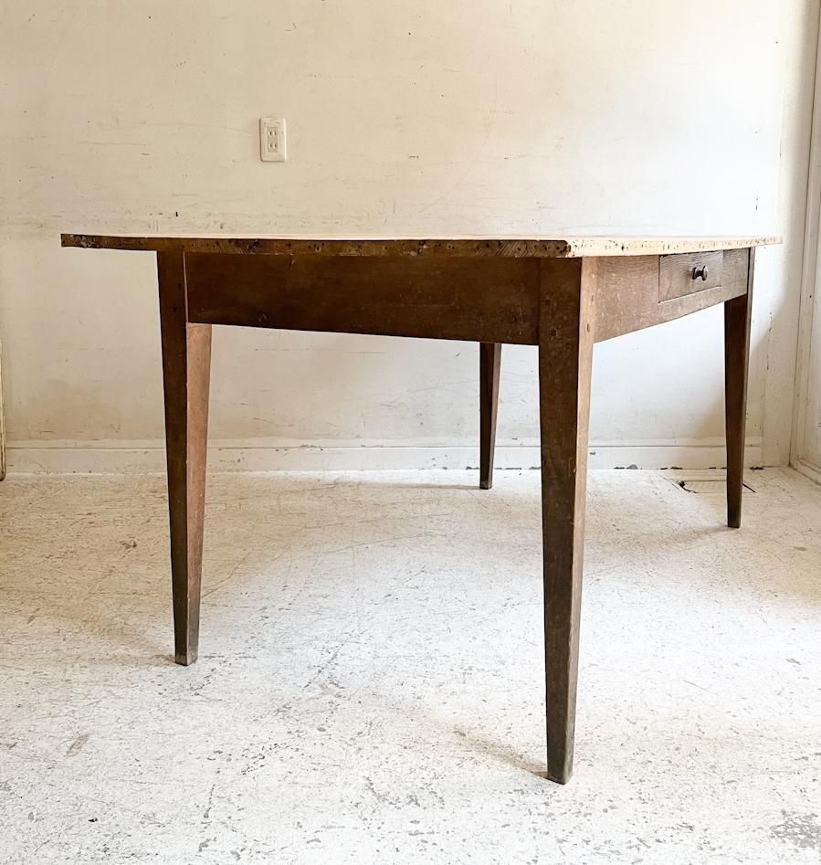 フランスアンティーク テーブル フランス製アンティークの重厚な無垢材テーブル