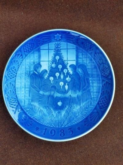 1983年限定ロイヤルコペンハーゲンイヤープレート