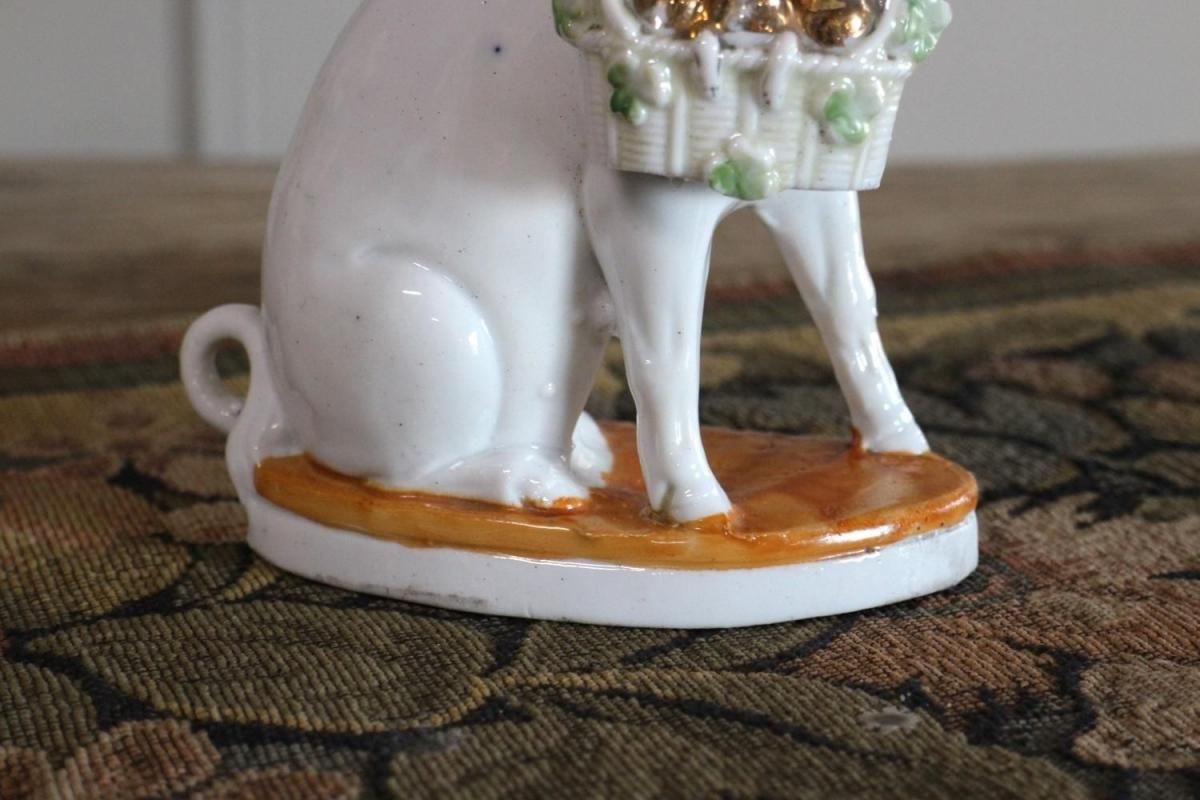 置物　躍動感のある猪　価値あり　アンティーク 置物 躍動感のある猪 価値あり アンティーク