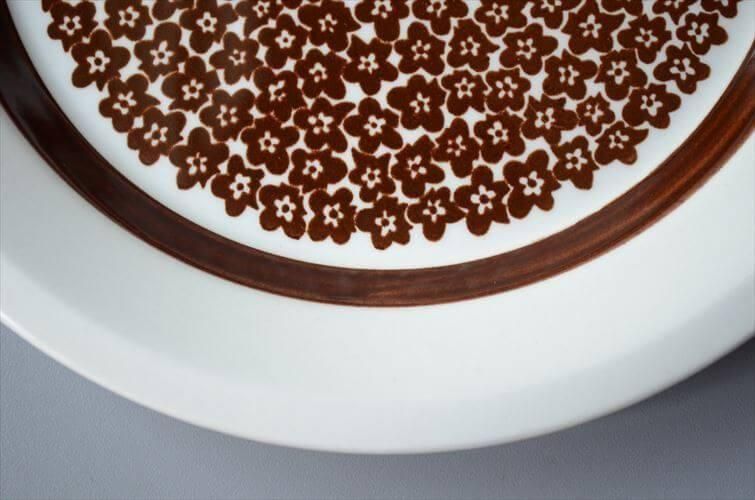 ヴィンテージフィンランド製陶器プレート お花柄