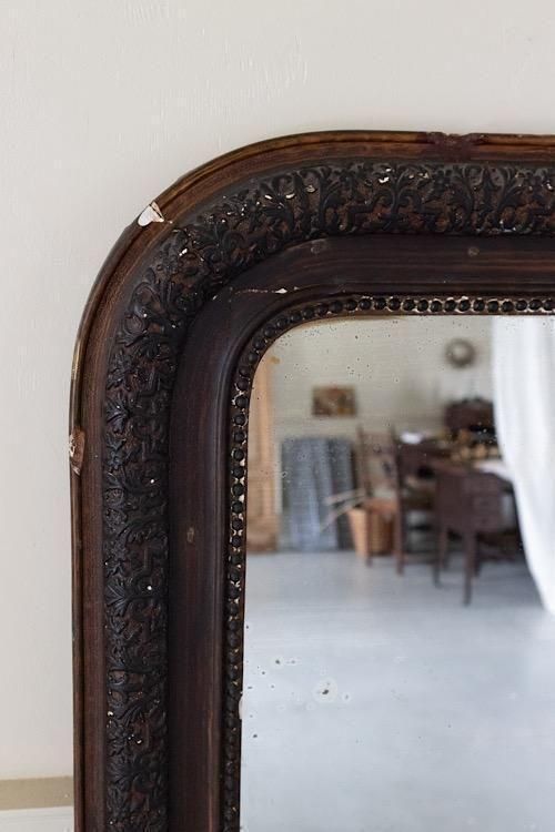 フランス製アンティークミラー、風合いある装飾付