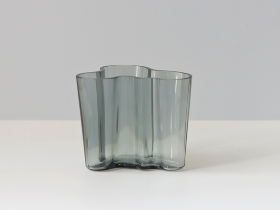  ̲ եɡ iittala ʥå Alvar Aalto vase H9.5cm smoke