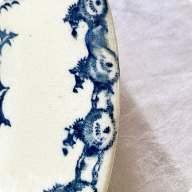 GIEN ジアン｜アザミ模様のアンティークディナー皿