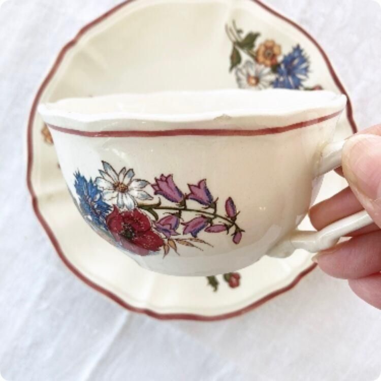 フランス直輸入アグレストシリーズ花リムカップソーサー