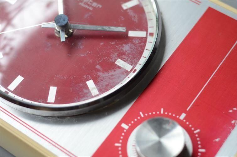 ミッドセンチュリー ドイツ ヴィンテージ　Mebus ピンク　陶器の壁掛け時計 ドイツ製 MEBUS 花柄ペイントの壁時計 電池式 壁掛け時計