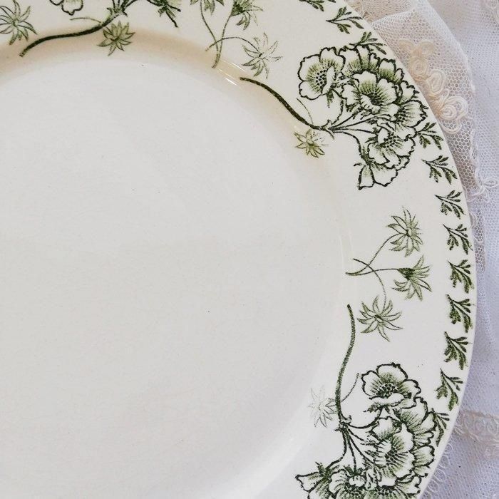 フランスアンティーク　グリーンプレートセット　サンタマン　サルグミンヌ フランスアンティーク グリーンプレートセット サンタマン