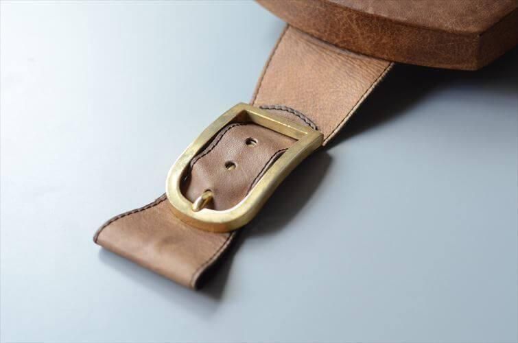 ドゥゲナ ドイツ製 木製x革張り 壁掛け時計 ミッドセンチュリーウッド