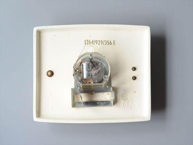 DUGENA 壁掛け時計 陶器製 ビンテージ レトロ ダメージ有　最終値下げ ドゥゲナ ドイツ製 木製x革張り 壁掛け時計 ミッドセンチュリーウッド