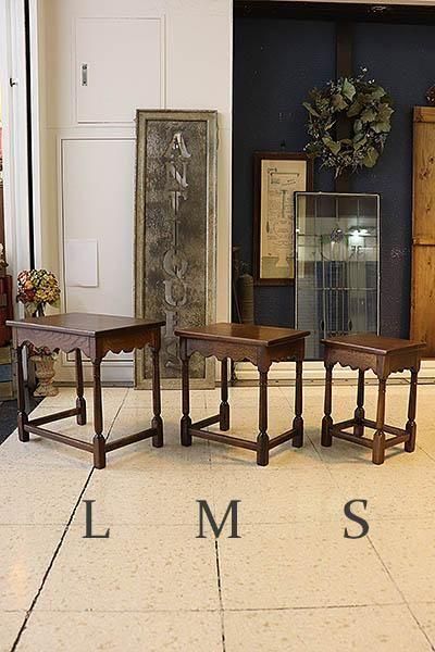 GJ15 英国 ネスト テーブル オーク材 サイド/T2 英国 オーク ネストテーブル - ANTIQUE LEAVES