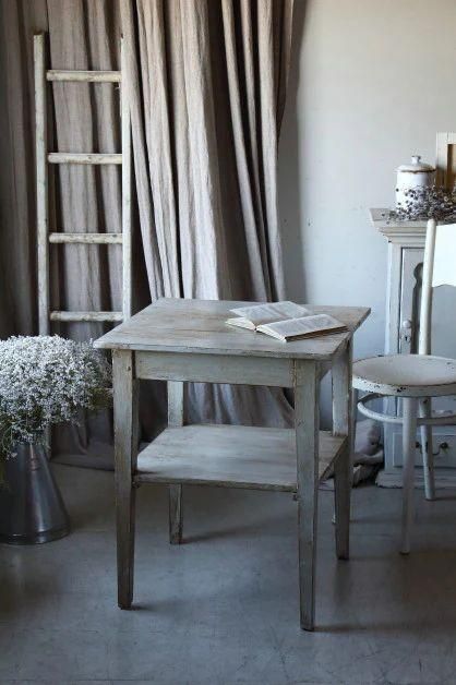 イギリスアンティーク ペイントテーブル サイドテーブル用