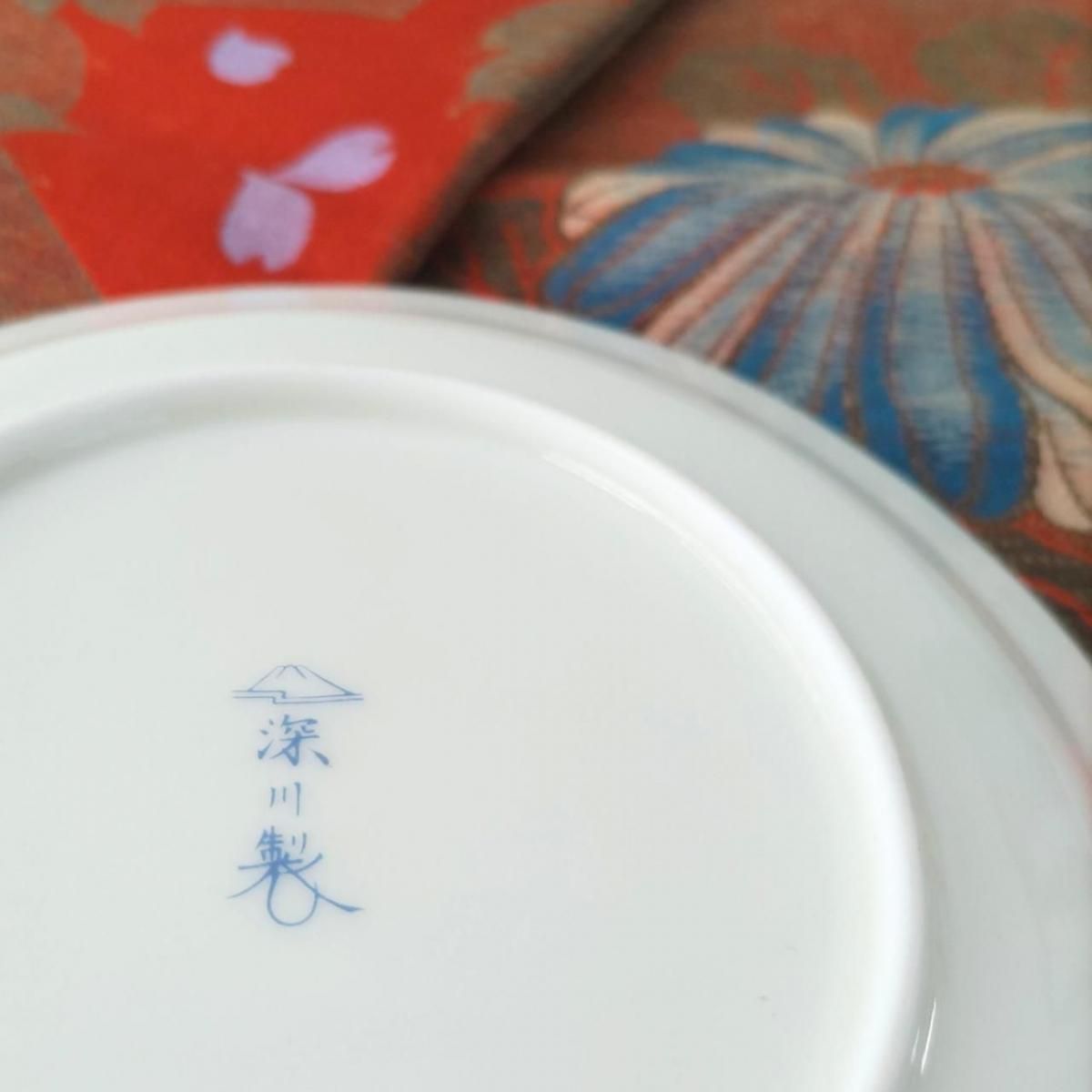  FUKAGAWAϻö̡ü꿧ͭľơ