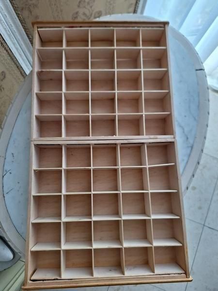 Amann Dominatorソーイングキャビネット - ANTIQUE LEAVES