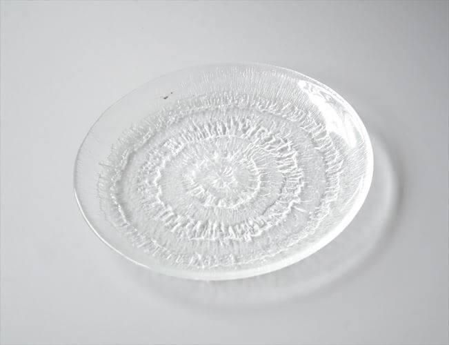アンティークガラス食器一覧｜繊細で美しい手仕事の器特集