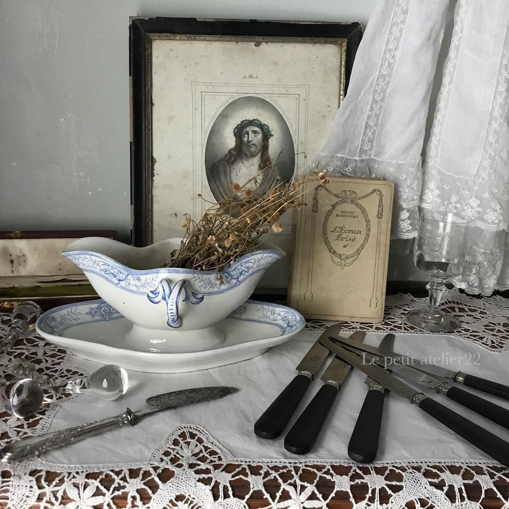 アンティーク フランス産 ビーズテーブルライト 西洋アンティーク テーブルランプ 花柄シェード ピンクのガラスベース