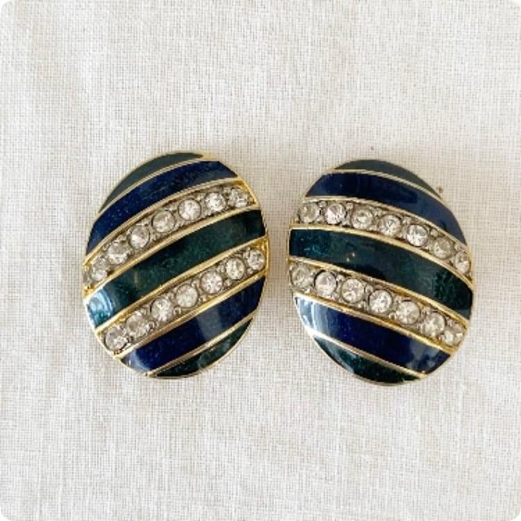 デザインガラスのコンポート☆フランス製　新品未使用品‼️ 3点あり！円すいの可愛いらしいコンフィチュールポット（ジャム