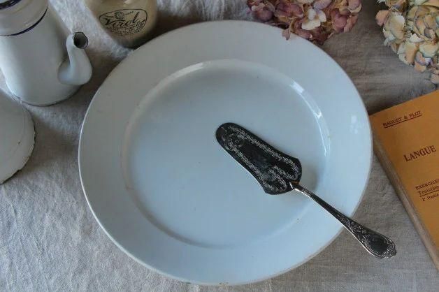フランス アンティーク 食器 専門書 「 フランス陶磁器の窯元と刻印 」 フランス アンティーク 食器 専門書 「 フランス陶磁器の窯元と