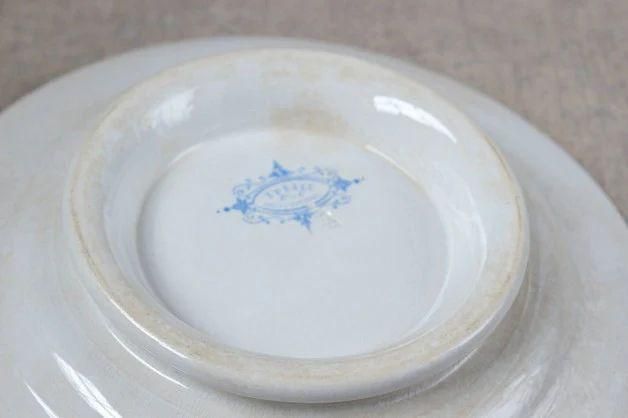 サルグミンヌ（U&C） Pretoria 短い脚のコンポティエ皿 サルグミンヌ