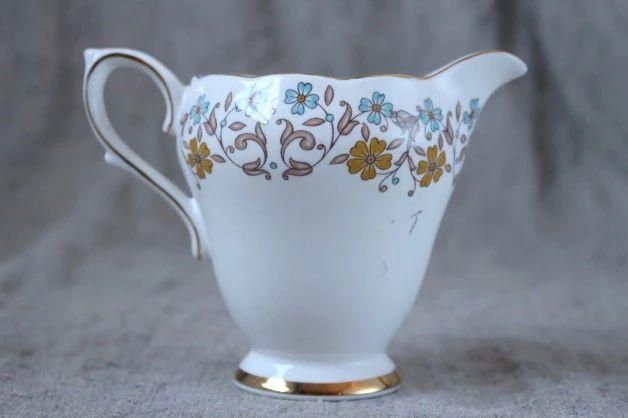 イギリスアンティーク　陶器ミルクボイラー イギリスアンティーク 陶器ミルクボイラー