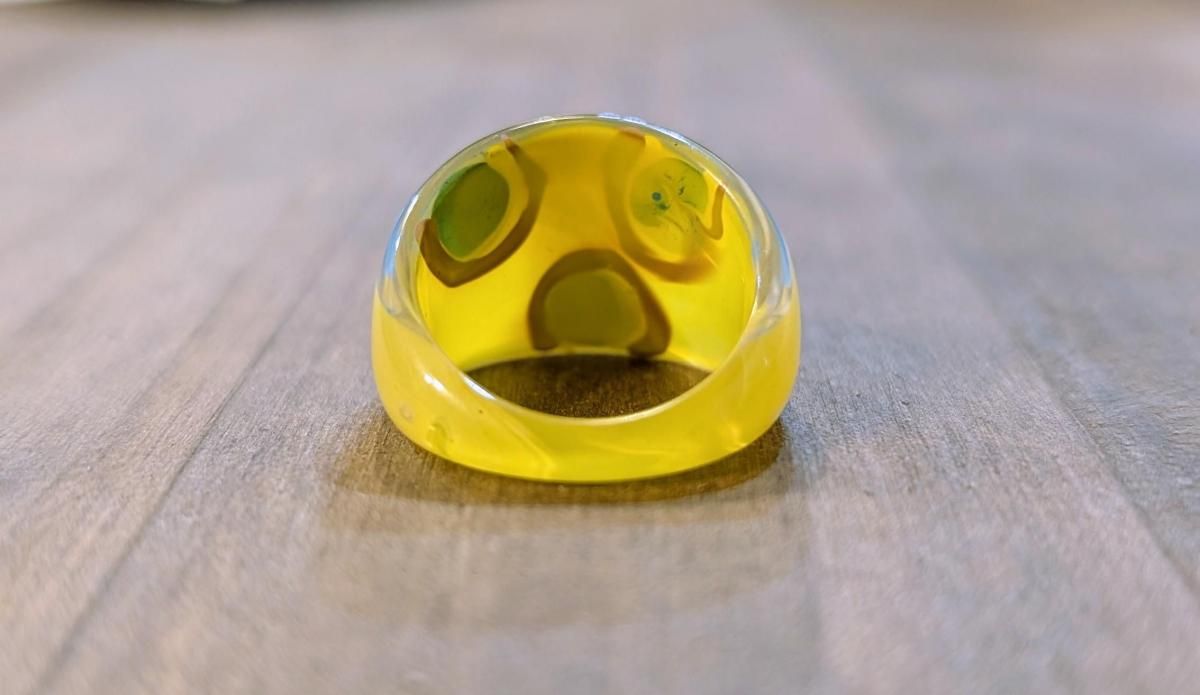 USAより イエロー ブルー アート 渦巻き ドット ルーサイト