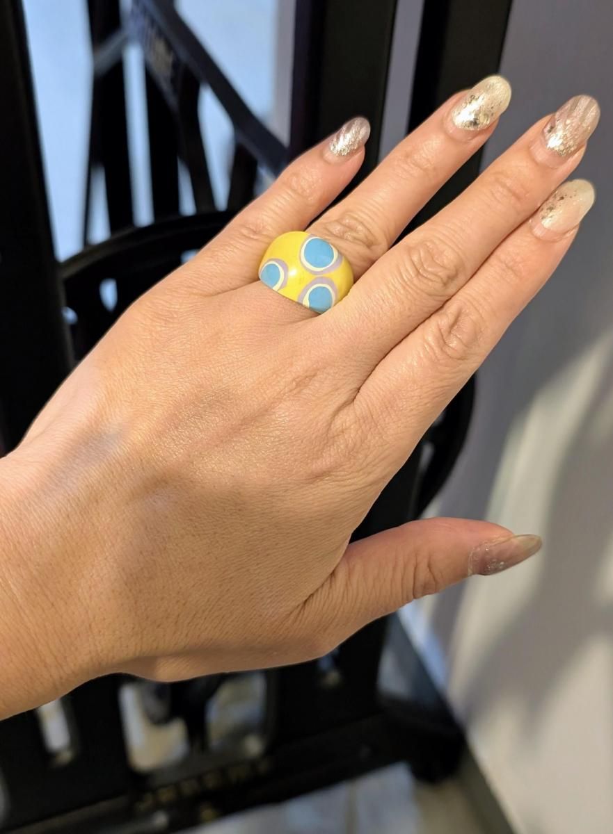 USAより イエロー ブルー アート 渦巻き ドット ルーサイト