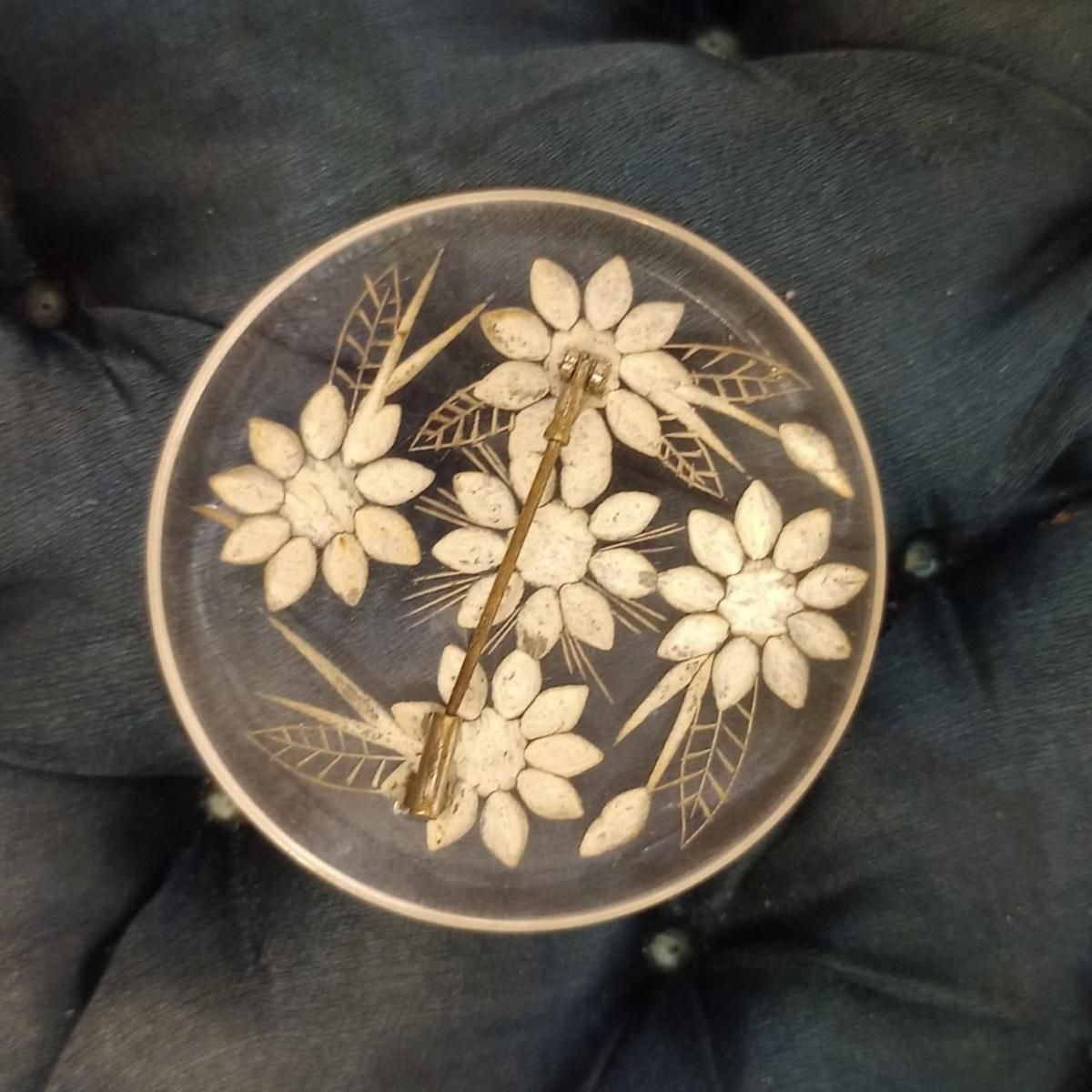 【マヨねーちゃんさま】アンティークフランス製 ブローチ マヨねーちゃんさま】アンティークフランス製 ブローチ - メルカリ