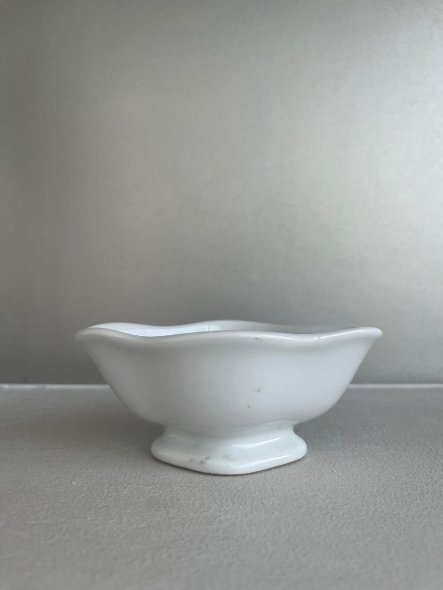 フランス製 聖母マリアの真鍮レリーフ｜1800年代アンティーク