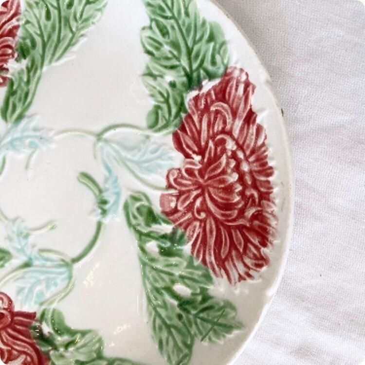アンティーク フランス製 バルボティーヌ皿 赤い花の陶磁器