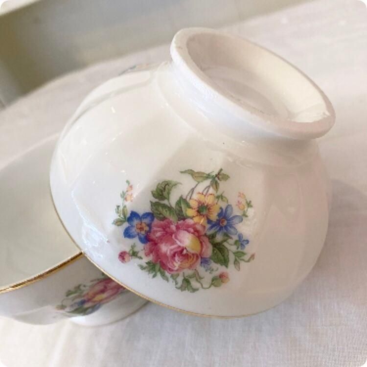 オレンジカルサイトお花の形♡お茶碗 オレンジカルサイトお花の形♡お茶碗 オレンジカルサイト