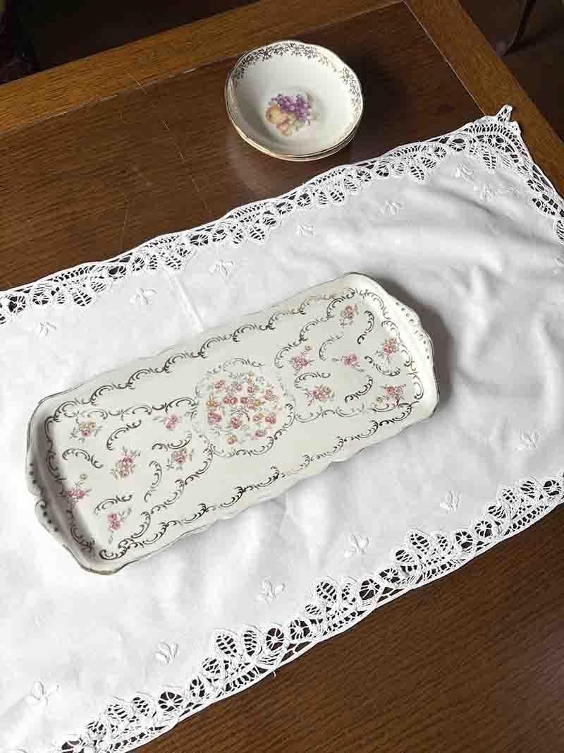 テーブルセンター 白地レース刺繍ドイリー ランナー用