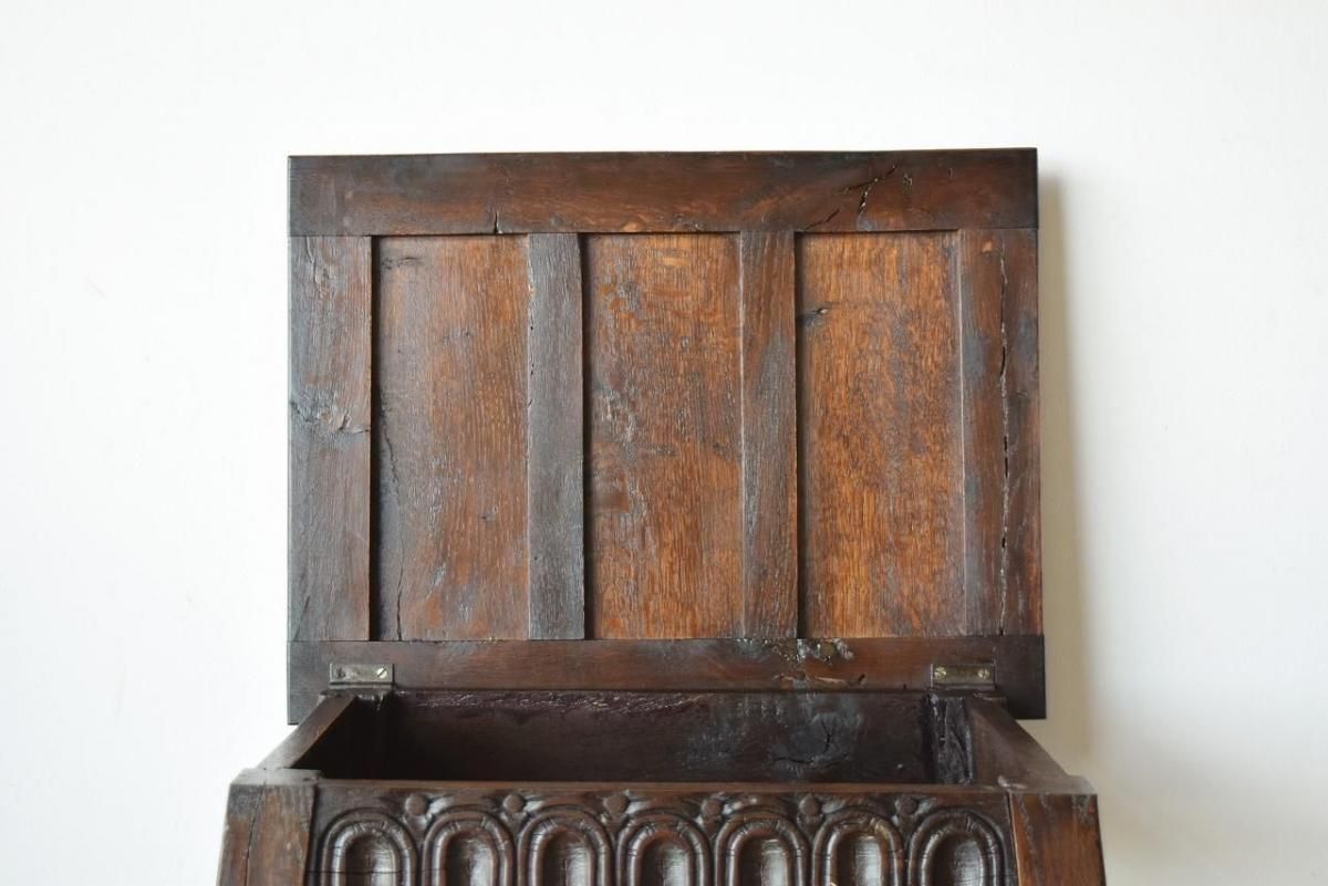 マホガニー　無垢材　サイドテーブル　マガジンラック　手彫り彫刻 マホガニーマガジンラック マガジンラック マホガニーマガジン