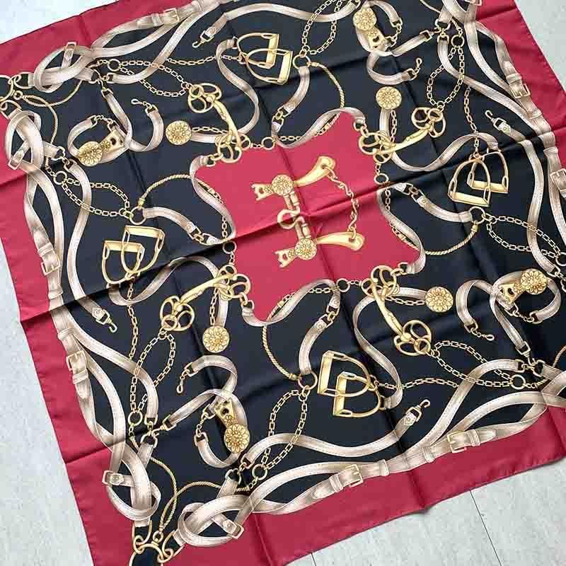 イタリア製ポリエステル 赤黒スカーフ ベルト柄