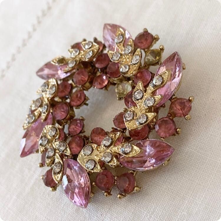 【たいへん希少美品☆彡】 アンティークブローチ ペーストガラス フランス 英国 Victorian ペーストストーンのラウンド型/アンティークブローチ