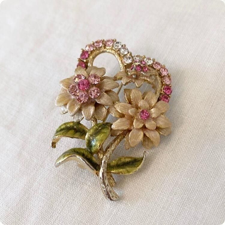 フランス1900s メタル ピンクブローチ ハートモチーフ