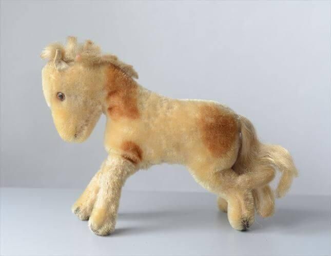 Steiffクリーム色のぬいぐるみ マイファーストラビット クリーム | ドイツ最高級テディベアの