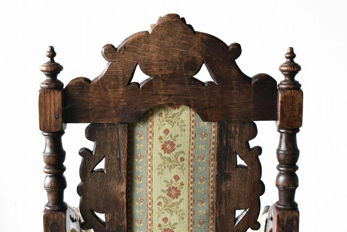 キッズアームチェア1910年代のオーク彫刻アンティーク