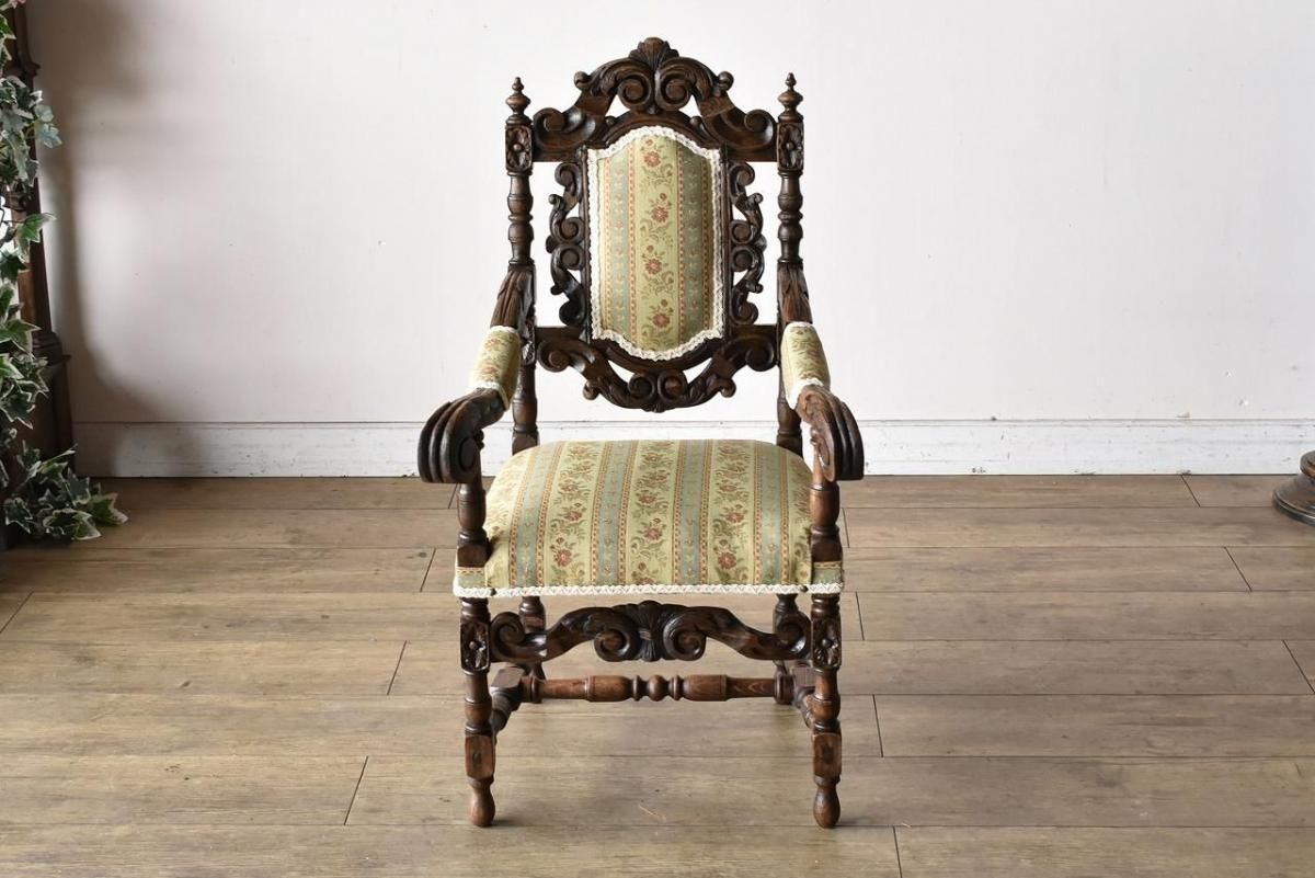 アンティークチェア　彫刻入り 見事な彫刻が美しいキッズアームチェア【c304】 - ANTIQUE LEAVES