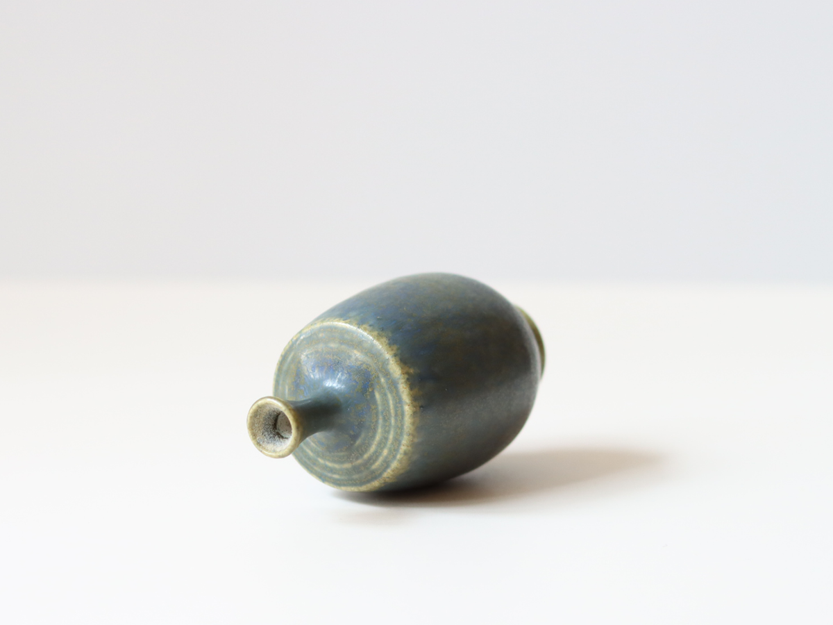  Höganäs Keramikʥۥʥߥå Handdrejare miniature vase 27  ̲ ǥ ơ ƫ ޤ