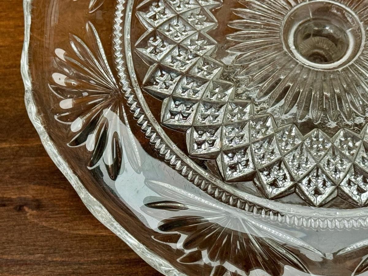 アンティーク　クリア ガラス ケーキスタンド スカラップエッジ　ビンテージ ヴィンテージ プレスガラス 脚付きケーキスタンド 18cm