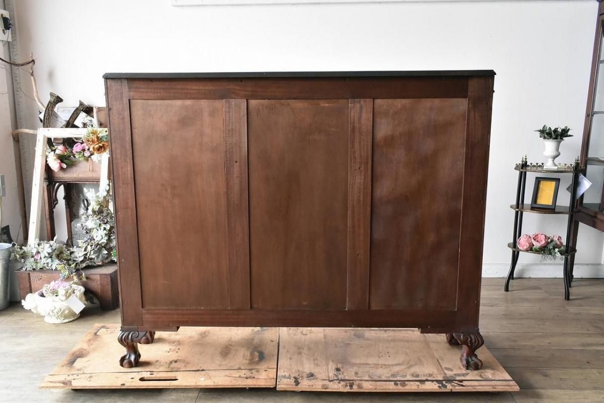 明るいマホガニーカラーのガラスキャビネット【k172】 - ANTIQUE